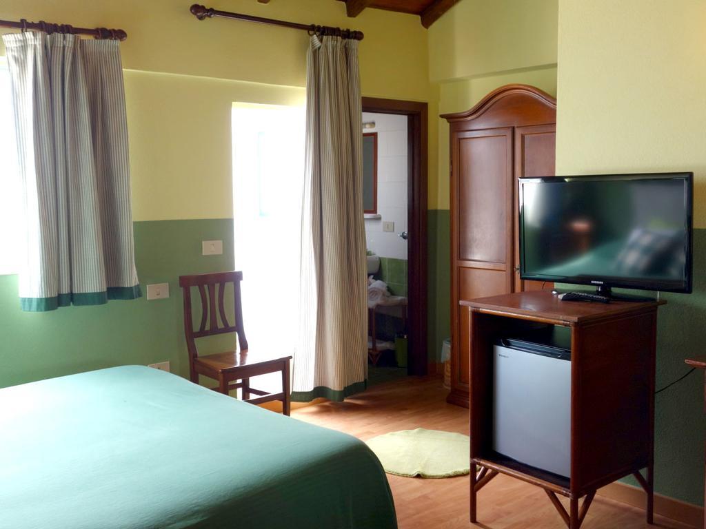 Bed And Breakfast Sorriso Taormine Extérieur photo