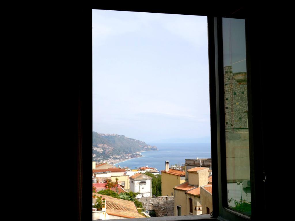 Bed And Breakfast Sorriso Taormine Extérieur photo