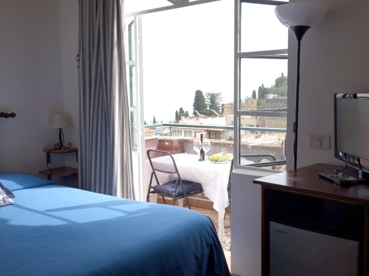 Bed And Breakfast Sorriso Taormine Extérieur photo